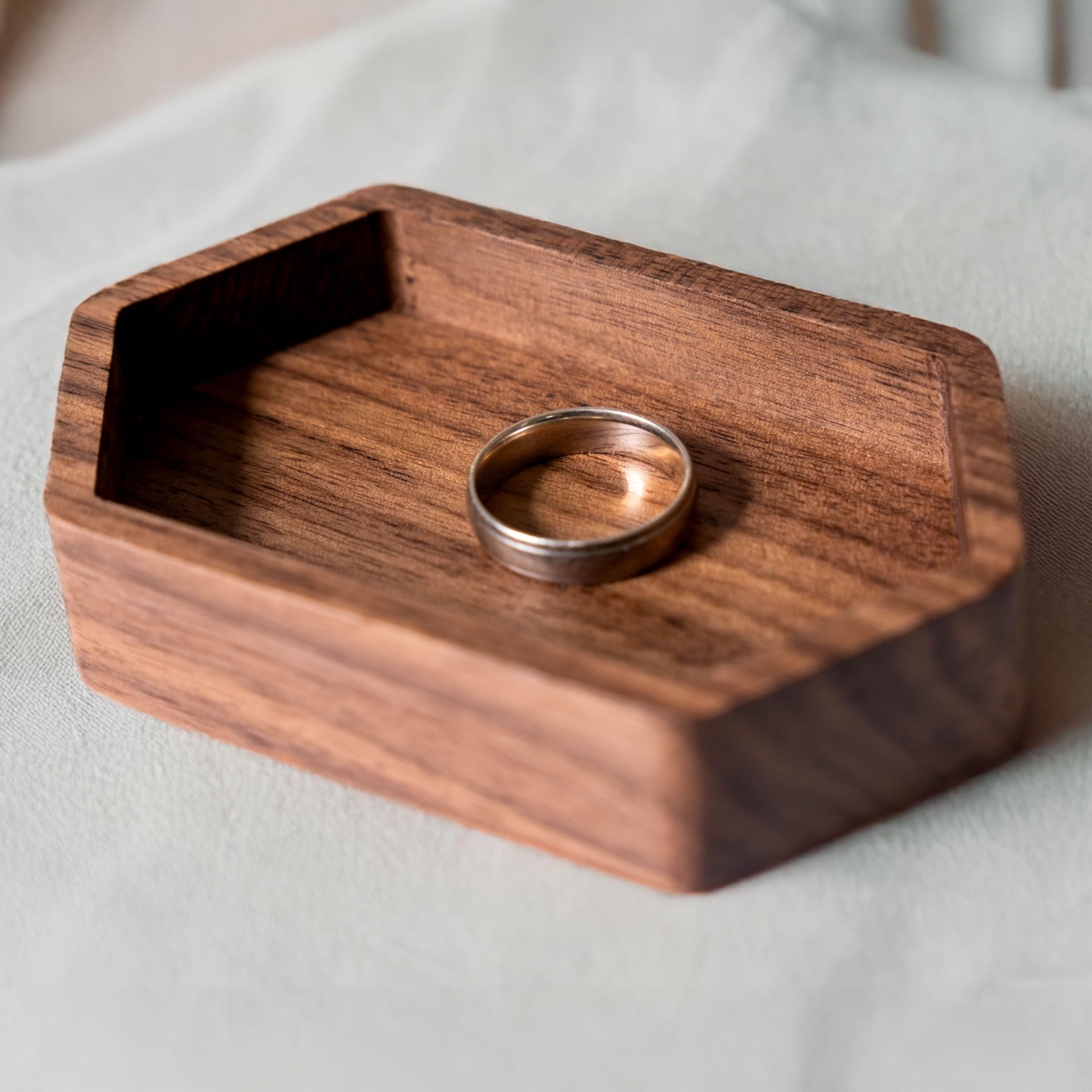Walnut Slim Hexagon Ring Tray - Image 4