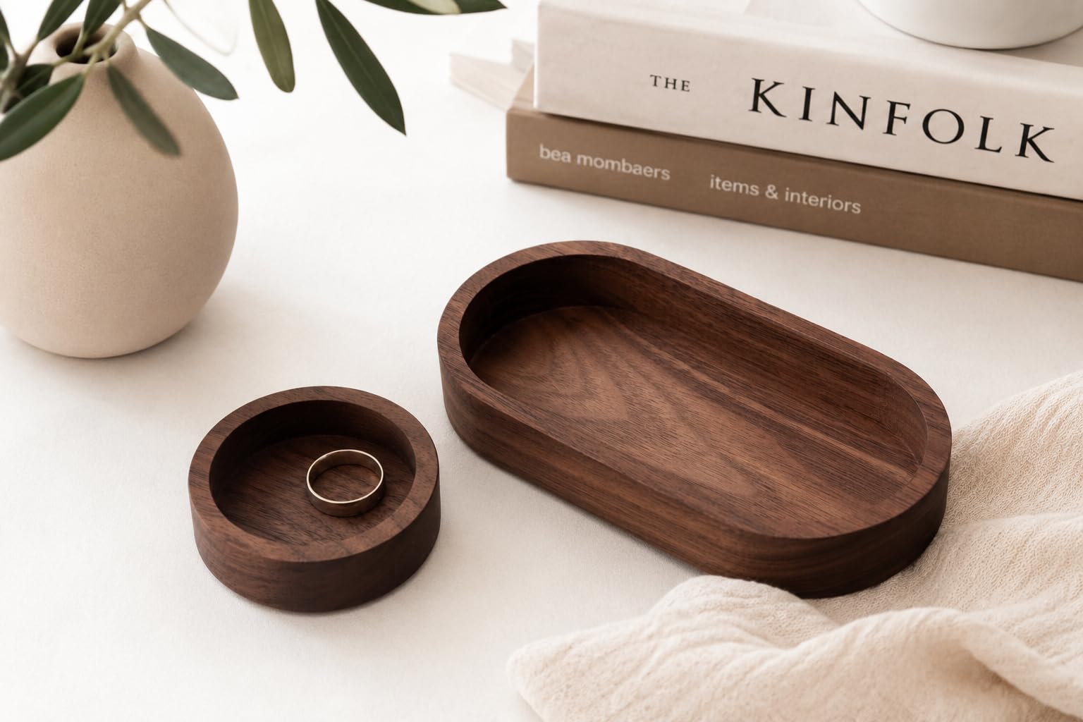 Black Walnut Oval & Round Nesting Trays - Image 3